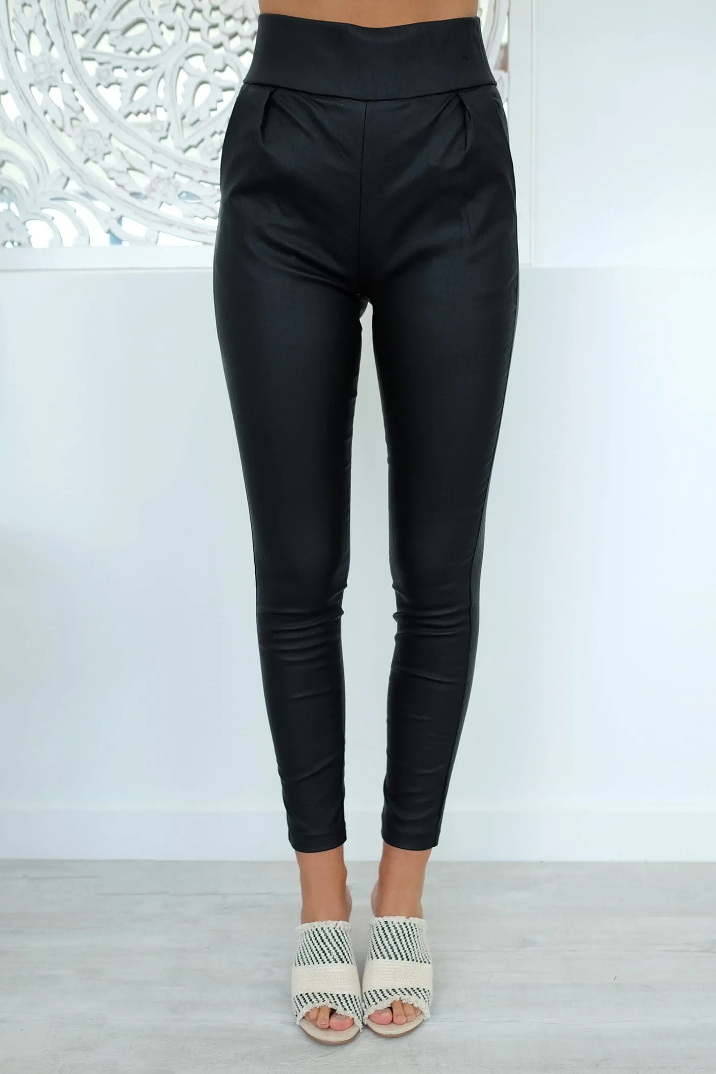 Alexa Pant Black