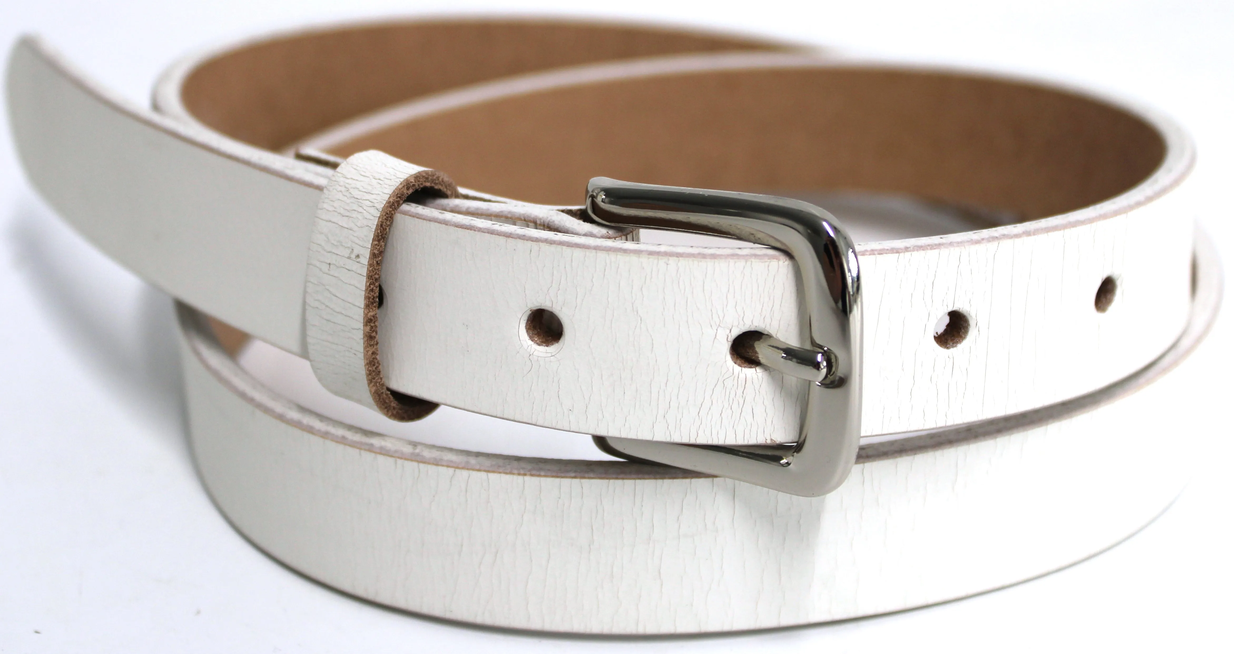 Australian made Genuine Leather Belt 25 mm Width. Colour: White.