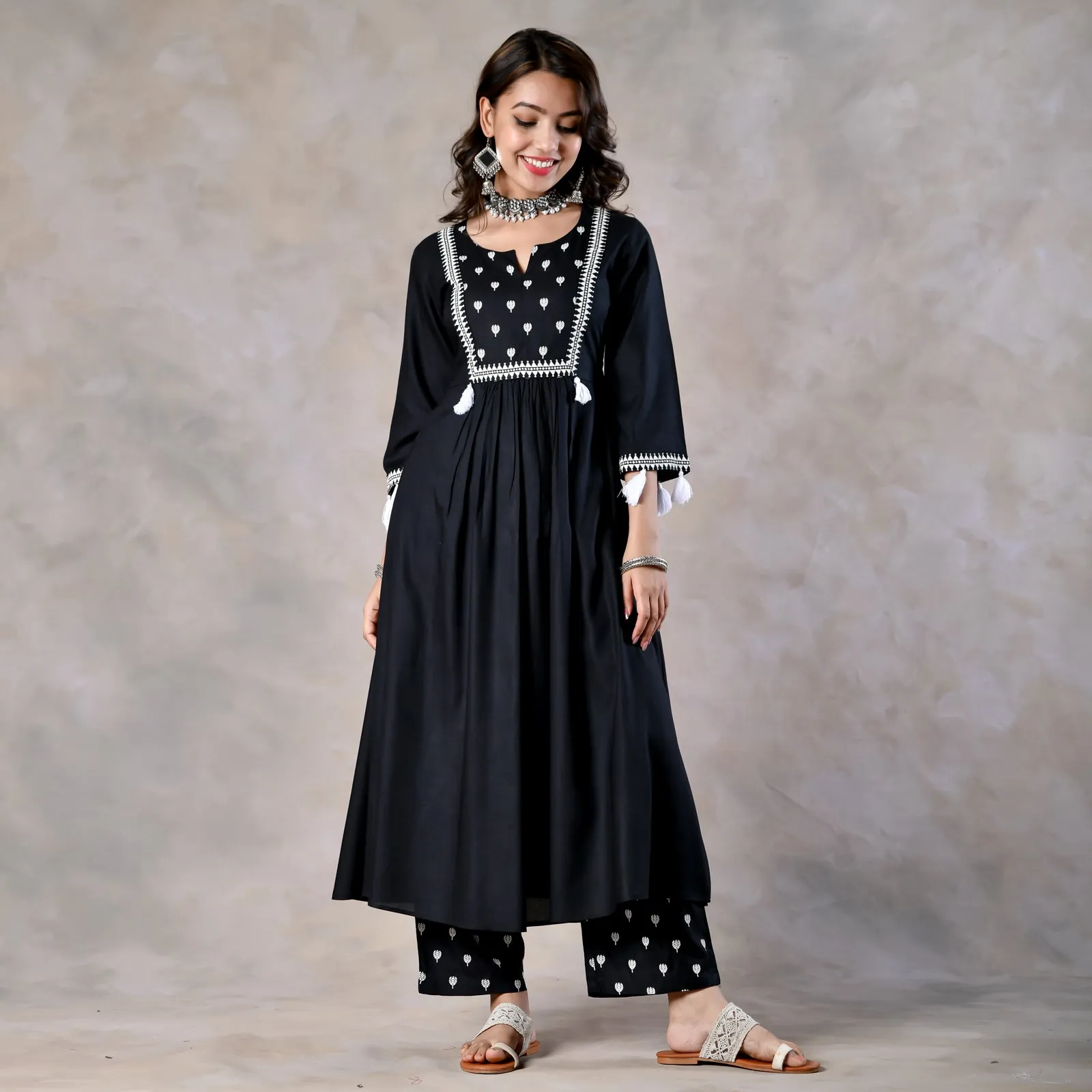 Black Front Gathered Kurta Set with Tassels