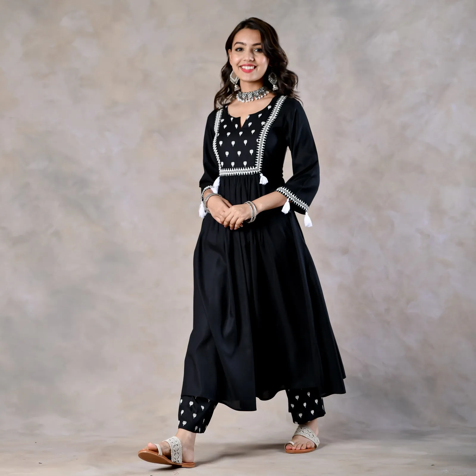 Black Front Gathered Kurta Set with Tassels