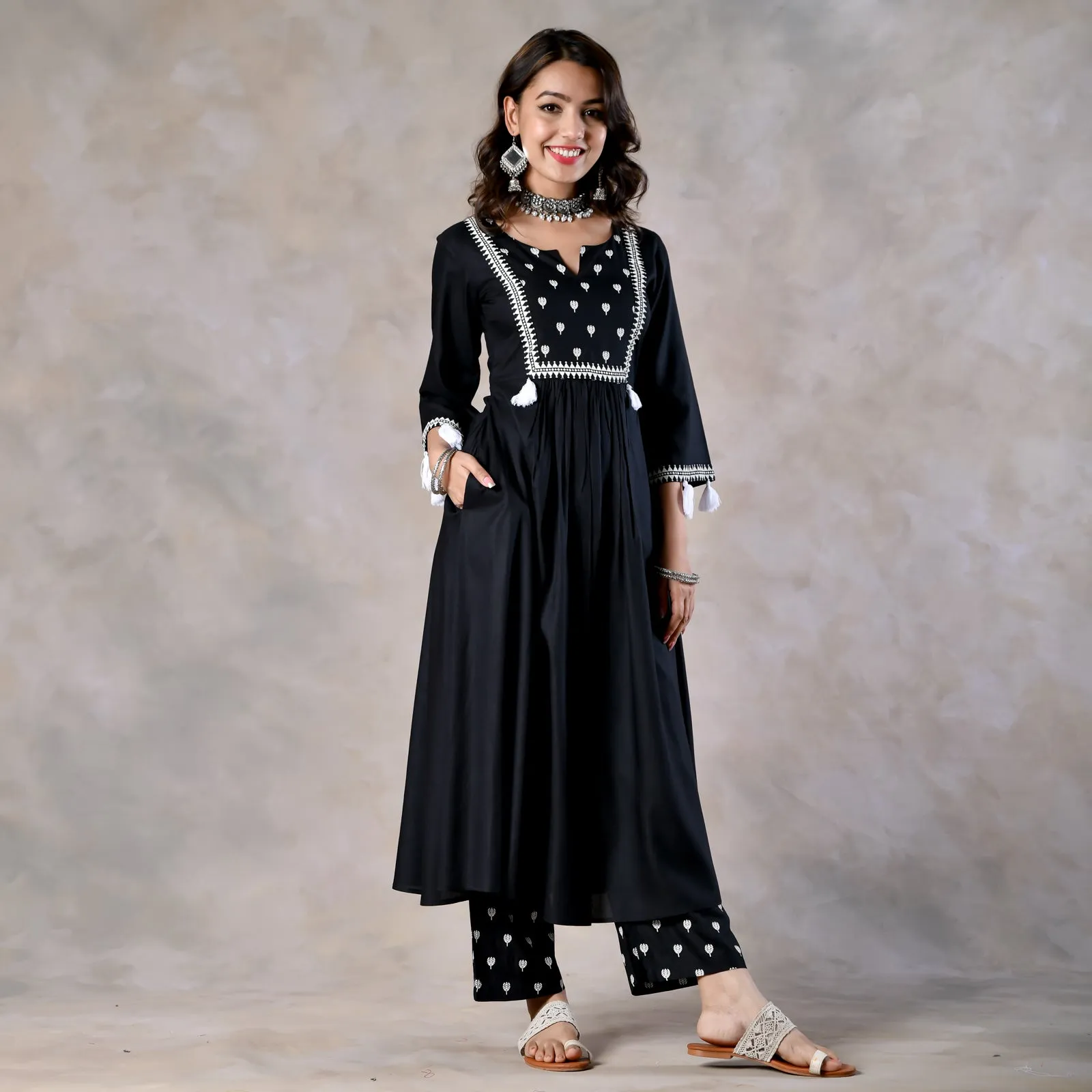 Black Front Gathered Kurta Set with Tassels