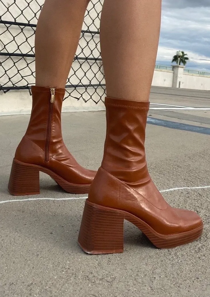 Dark Nights Boot | Cognac