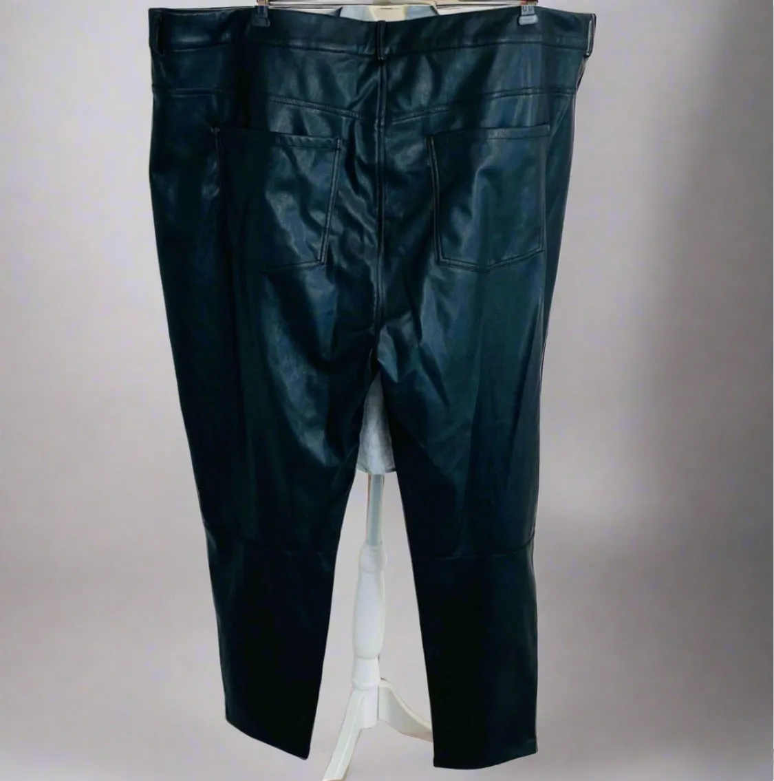 Ever New Penelope Curve High Waisted Faux Leather Pants