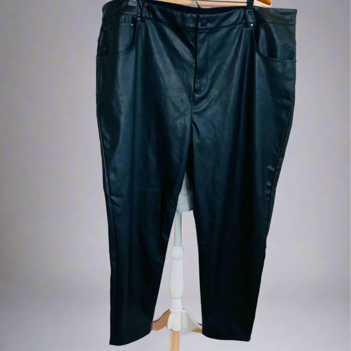 Ever New Penelope Curve High Waisted Faux Leather Pants