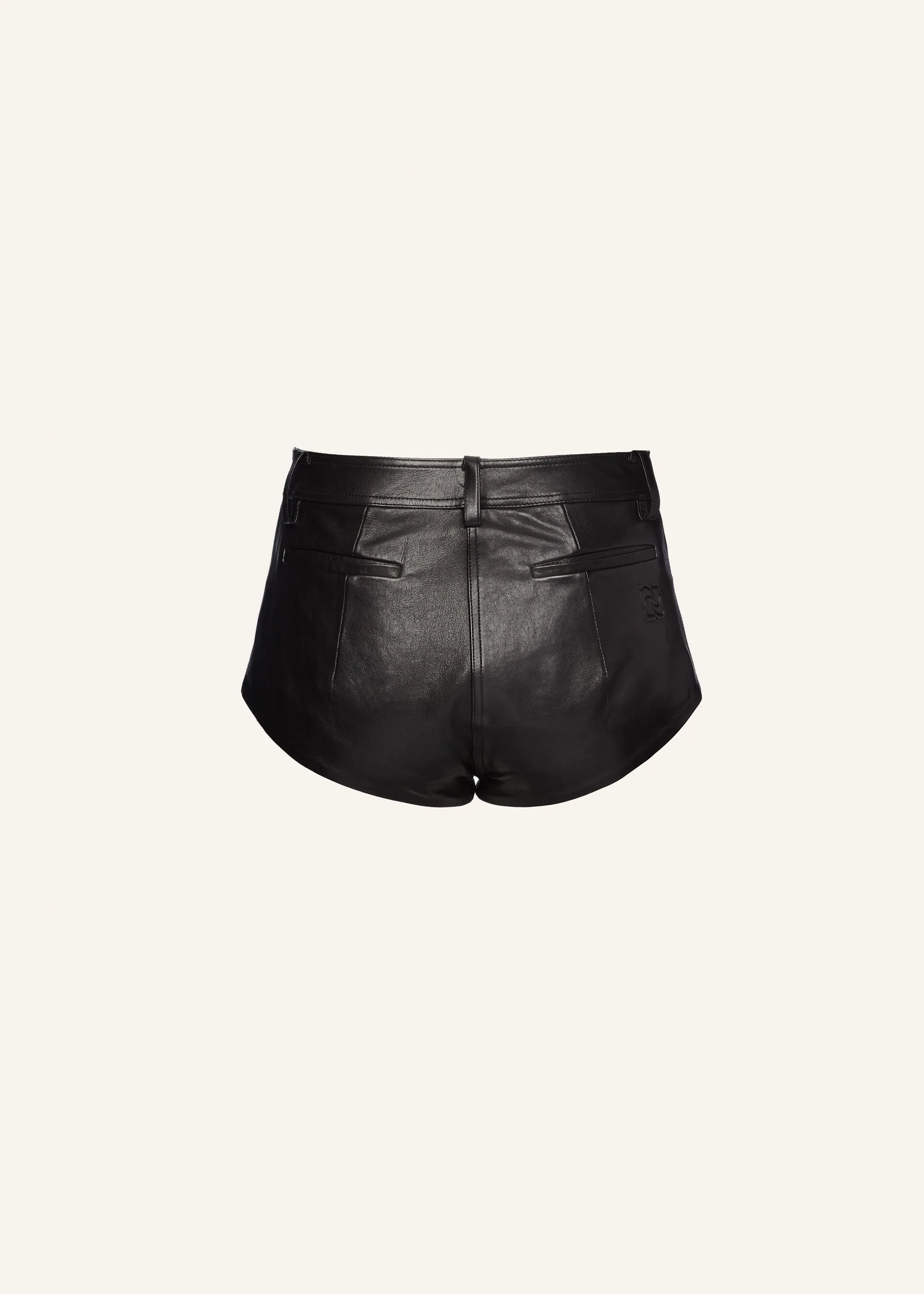 Leather hot shorts in black vintage