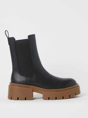 Platform Chelsea boots