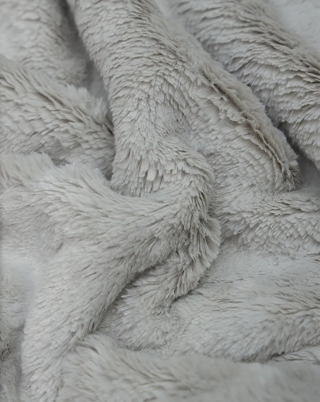 SILVER GREY ARTIFICIAL FUR FABRIC